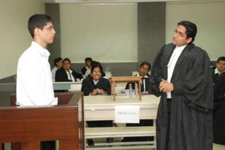 https://cache.careers360.mobi/media/colleges/social-media/media-gallery/9525/2020/12/5/Moot Court of SVKMs Pravin Gandhi College of Law Mumbai_Moot-Court.jpg
